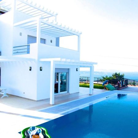 Luxury Villa With Amazing View, Çeşme Exterior foto